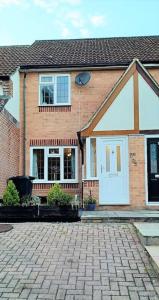 Cosy house with double bedroom image two