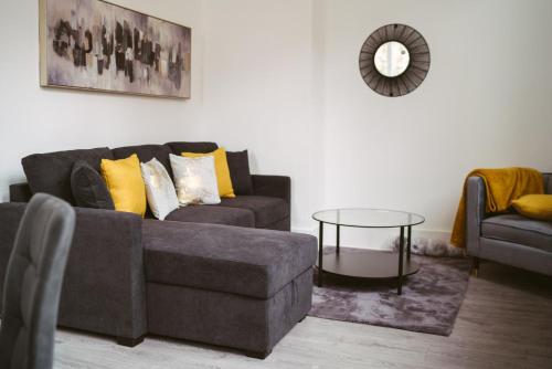 Apartment 3 1 bedroom, sleeps x 4 Accommodation image 3 Apartment 3 1 bedroom, sleeps x 4 image three