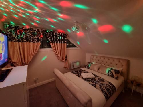 *F43NH* Setup for your most relaxed & Cosy stay + Free Parking + Free Fast WiFi * Accommodation image 3 *F43NH* Setup for your most relaxed & Cosy stay + Free Parking + Free Fast WiFi * image three