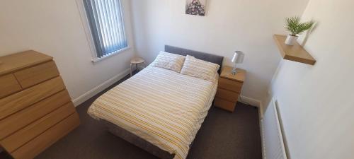The Lawrence, 2 Bedroom Victorian House Accommodation image 3 The Lawrence, 2 Bedroom Victorian House image three