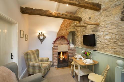 Bramwood Cottages image three
