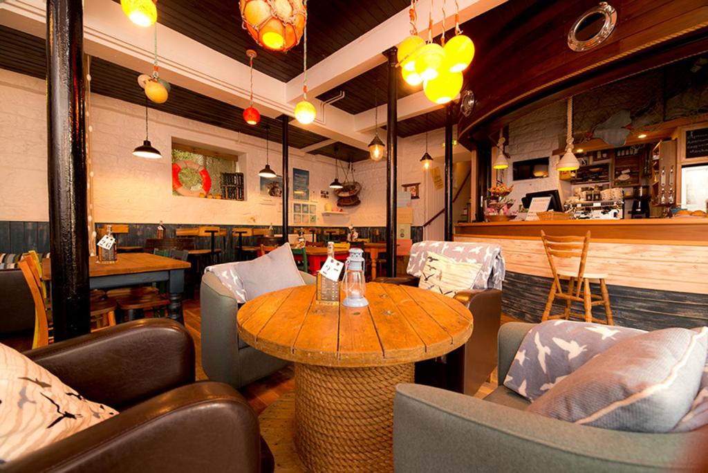 Picture of YHA Boggle Hole