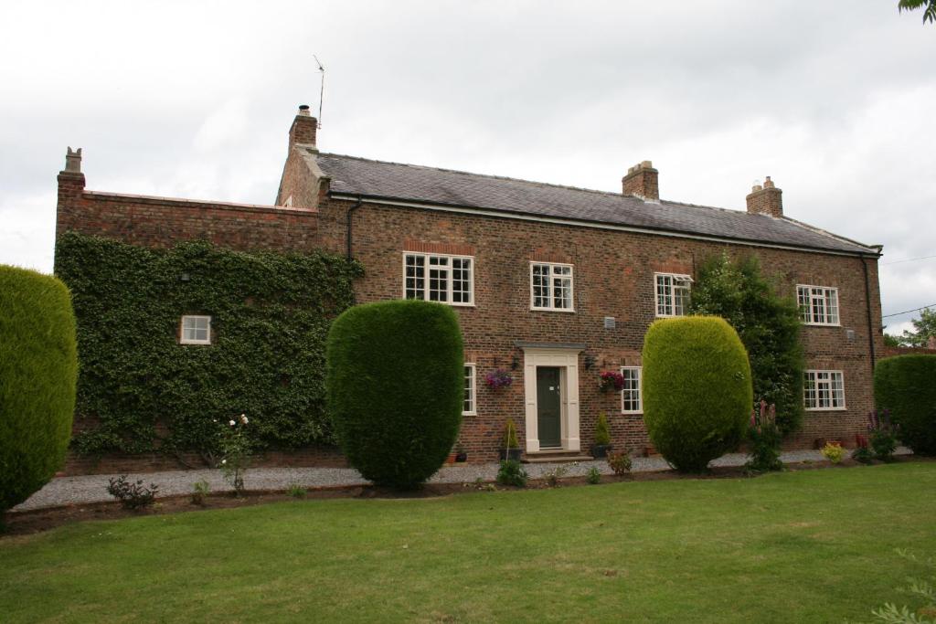 The Manor Guest House Accommodation image 1 The Manor Guest House image one