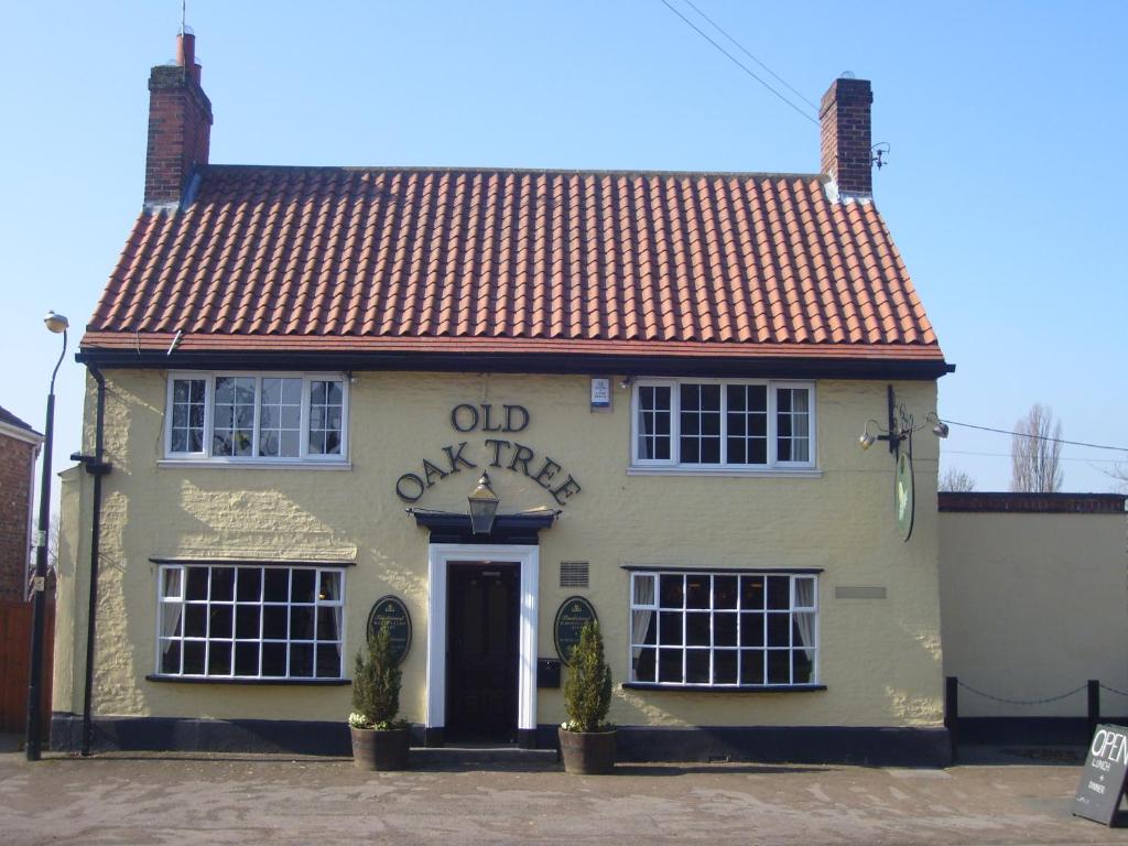 Old Oak Tree Accommodation image 1 Old Oak Tree image one