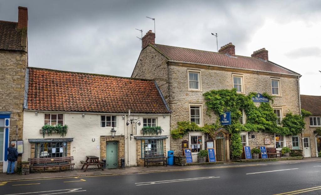 Picture of The Feathers Hotel