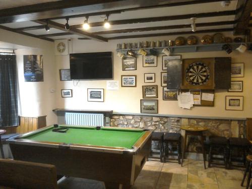 The Foresters Arms image three