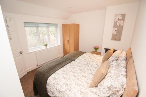 Warren House Accommodation image 3 Warren House image three