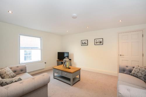 Minster's Keep- Stylish Apartment Near York Minster Accommodation image 3 Minster's Keep- Stylish Apartment Near York Minster image three