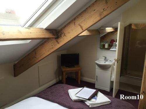 The Arches Guest House Accommodation image 3 The Arches Guest House image three