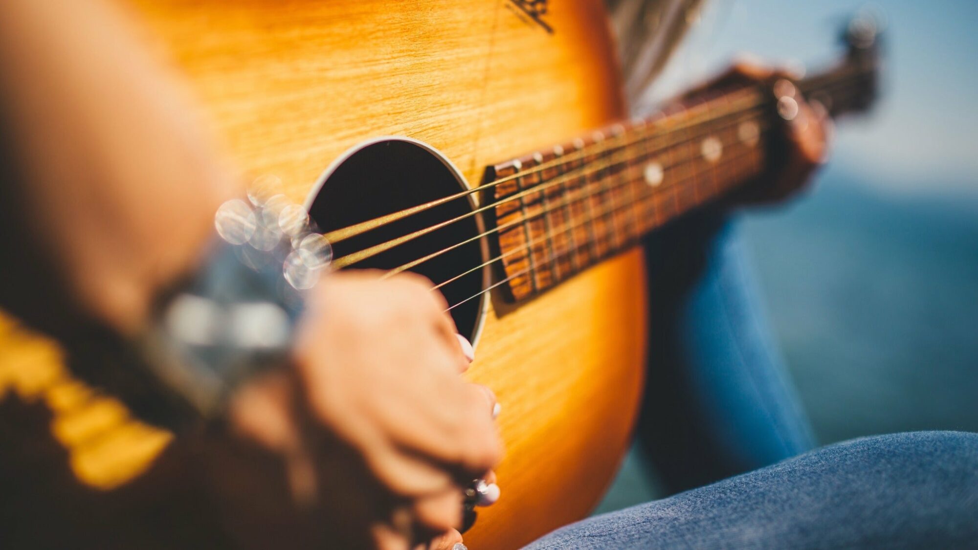 Image name A Country Night In Nashville at Scarborough Spa Theatre Scarborough the 1 image from the post Venue Premium Tickets - Gary Stewart presents: The Songs of Paul Simon at York Barbican, York in Yorkshire.com.
