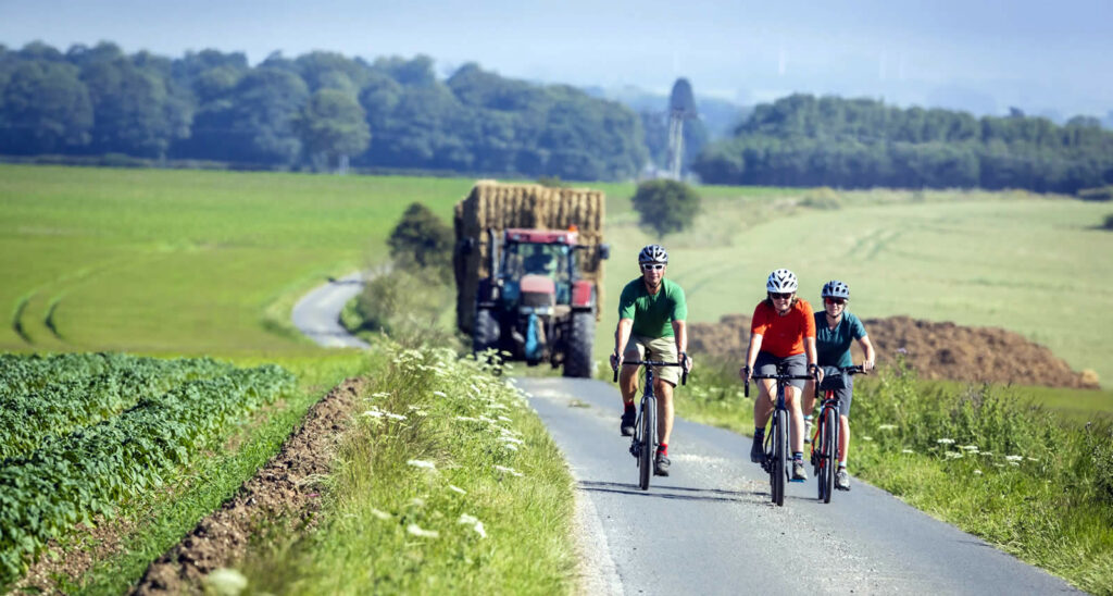 Image name cycling in burton agnes the 1 image from the post Routes and Downloadable Maps in Yorkshire.com.