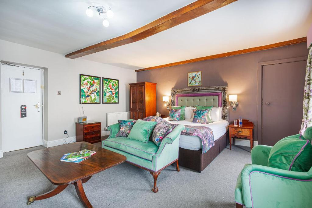 The Crown Hotel, Boroughbridge, North Yorkshire Accommodation image 1 Crown Boroughbridge Hotel