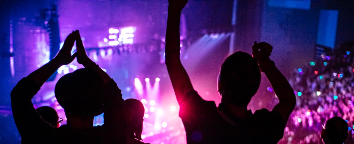 PAYG Event Listing (with social boost) Product image 1 first direct arena leeds fans dancing inside