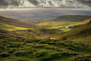 Image name settle part of pennine bridleway national trail the 1 image from the post Dent in Yorkshire.com.
