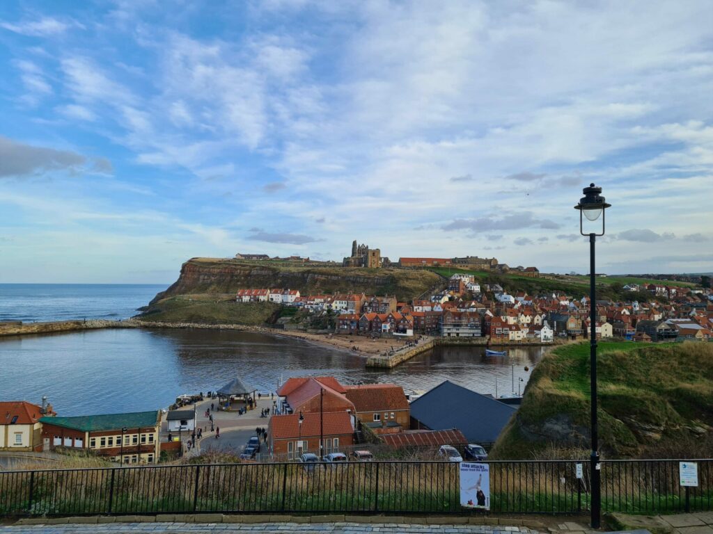 Image name whitby harbour from north side lampost yorkshire com international ltd the 8 image from the post Whitby in Yorkshire.com.