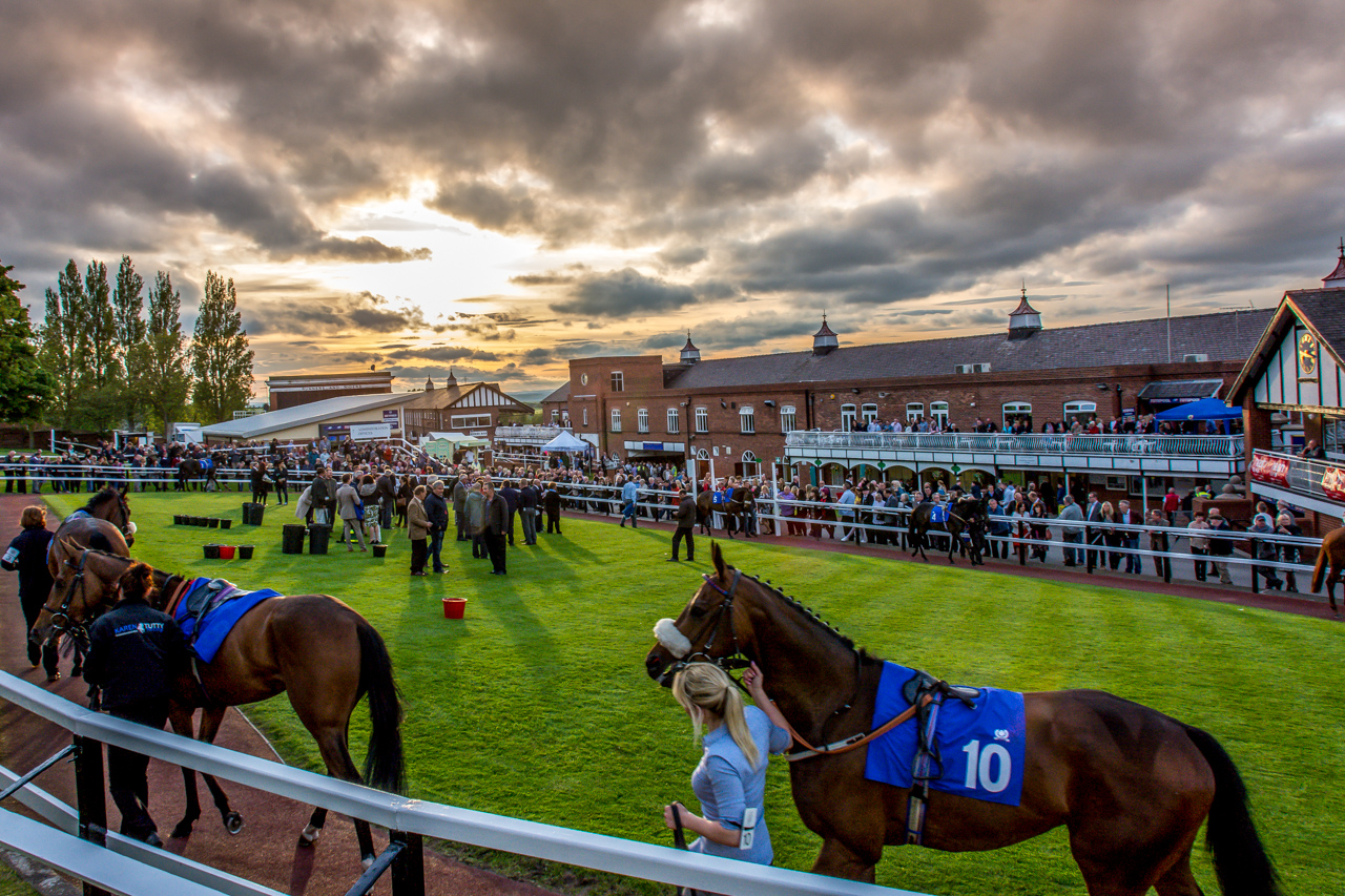 Image name Ponte 2019 Parade Sunset the 22 image from the post Press Releases in Yorkshire.com.