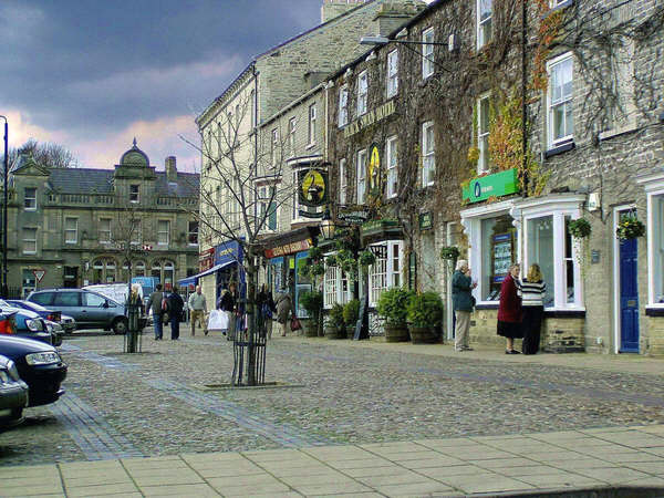 market square in Leyburn
