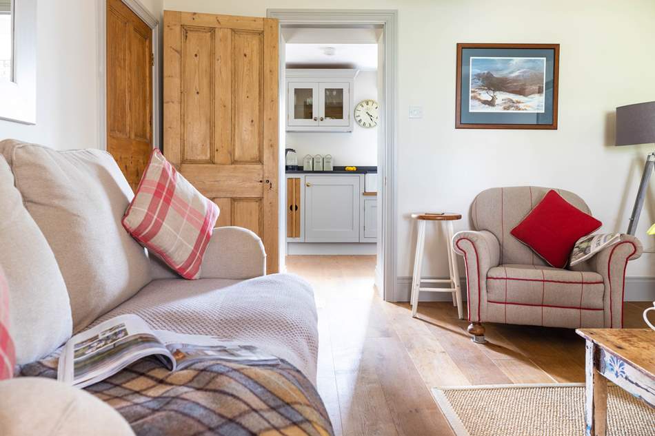 Garden Cottage Accommodation image 7 Image name garden cottage habton classic cottages sitting room tokitchen the 7 image from the post Garden Cottage in Yorkshire.com.