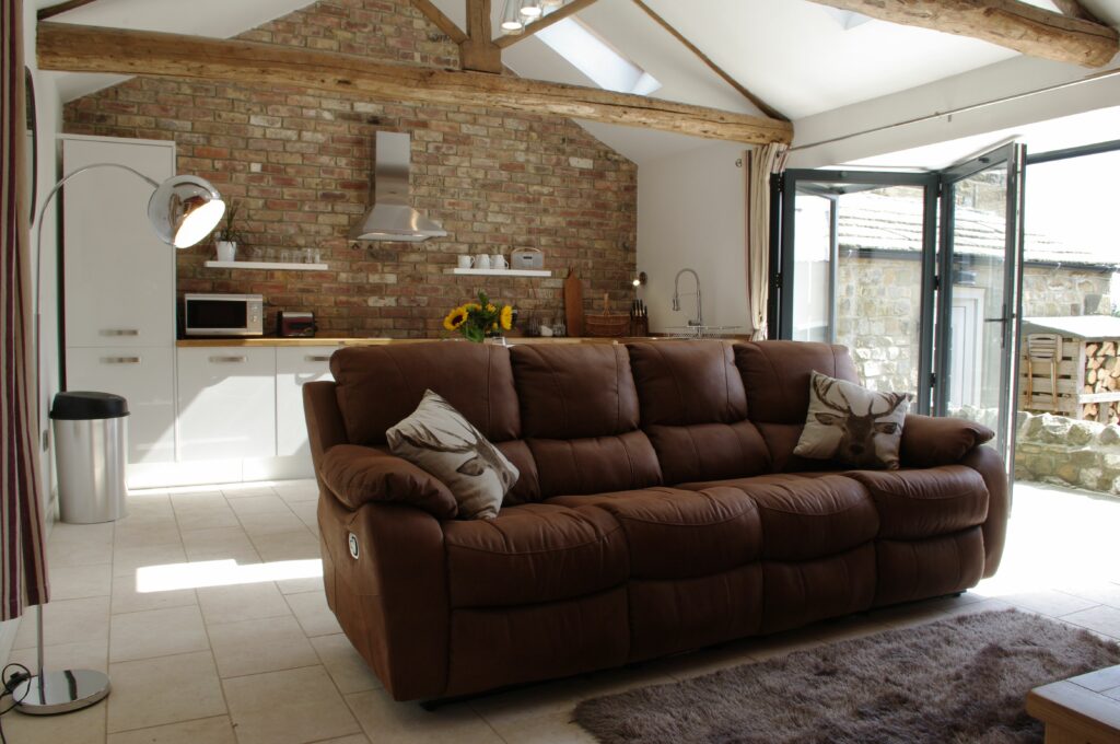 Country Hideaways Accommodation image 2 Image name holtbarntabs1f the 2 image from the post Country Hideaways in Yorkshire.com.