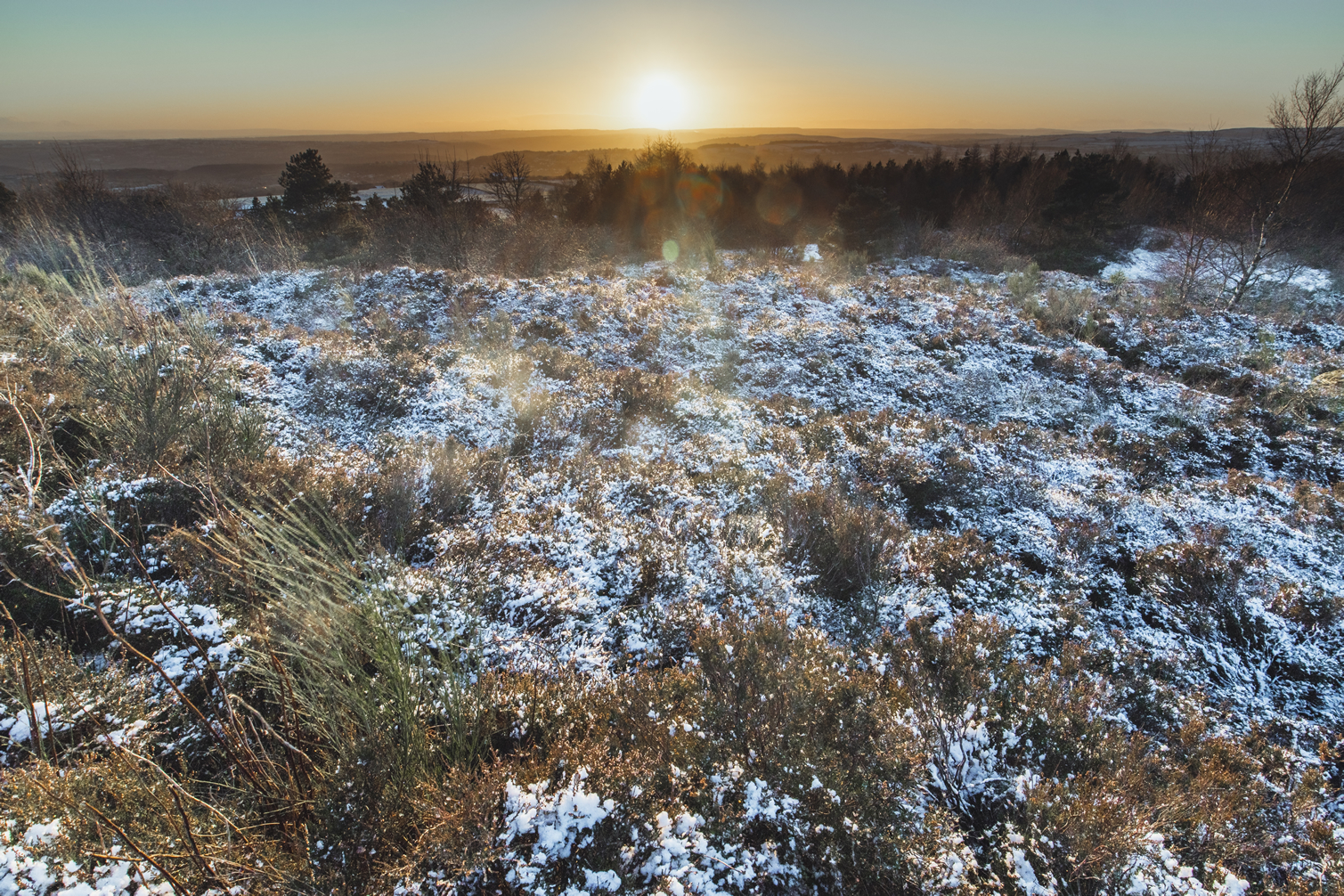 Snow on Otley Chevin