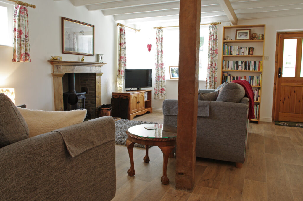 Country Hideaways Accommodation image 11 Image name thebieldtabs1a the 11 image from the post Country Hideaways in Yorkshire.com.