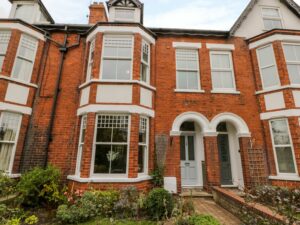 Hornsea Holiday Cottage & Lets - Pricing & Availability Page image 6 8 Wilton Road