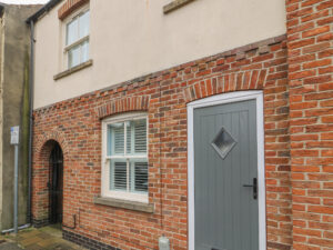 Accommodation in Beverley Page image 16 Armstrong Cottage