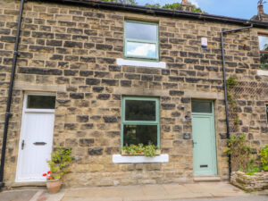 Hebden Bridge Accommodation Page image 53 Cragside Cottage