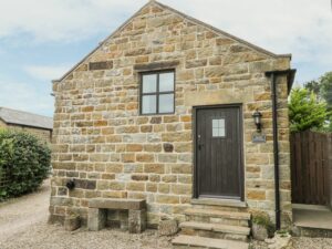 Staintondale Page image 3 Dairy Cottage