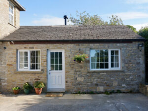 Holiday Cottages in Middleham Page image 20 Fieldfare Lodge