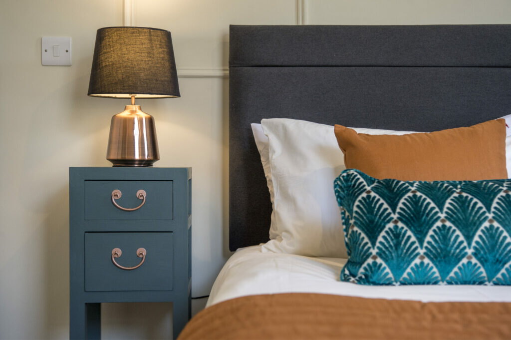 Crabtree & Crabtree Entity image 10 Image name bedside lamp crabtree and crabtree the 10 image from the post Crabtree & Crabtree in Yorkshire.com.