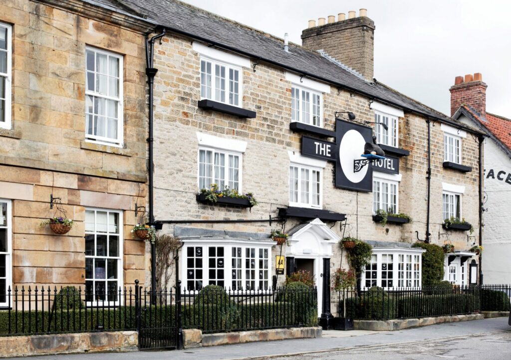 Stride Out in Yorkshire: Celebrate National Walking Day Post image 2 Image name North Yorkshire Black Swan Helmsley the 1 image from the post Stride Out in Yorkshire: Celebrate National Walking Day in Yorkshire.com.