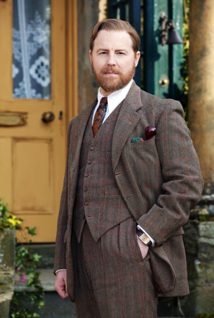 Image name All Creatures Great and Small Series 3 Samuel West as Siegfried Farnon the 3 image from the post Cast of Series 4 of All Creatures Great and Small Announced in Yorkshire.com.
