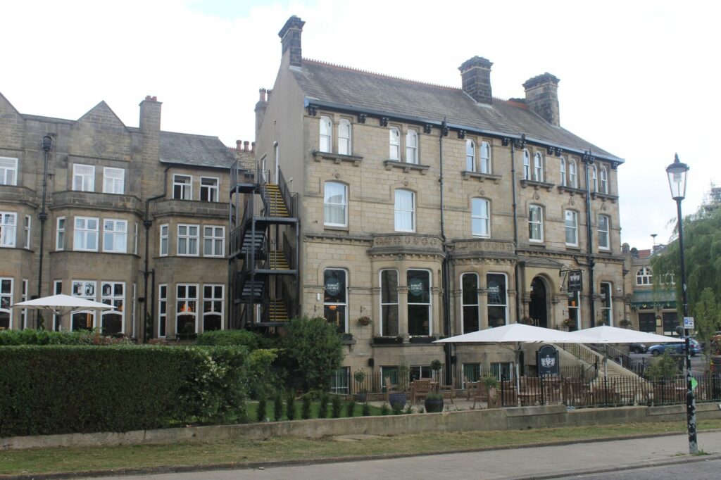 The Harrogate Inn Accommodation image 4 Image name Harrogate Inn the 4 image from the post The Harrogate Inn in Yorkshire.com.