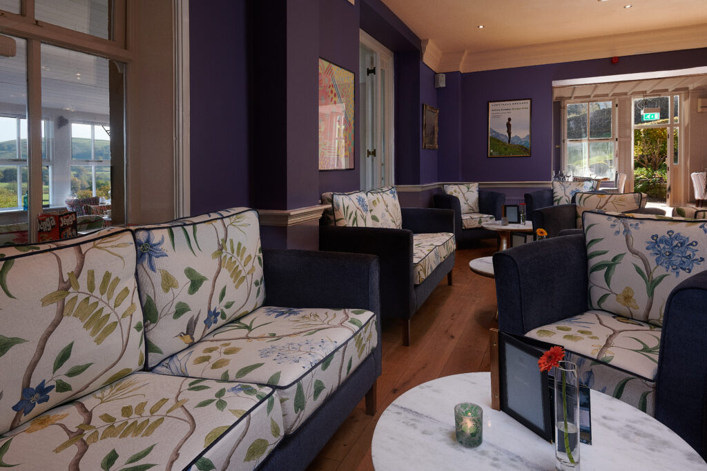 The Devonshire Fell at Burnsall Accommodation image 8 Image name The Devonshire Fell Yorkshire Dales Dining Room Lounge JR 2 the 8 image from the post The Devonshire Fell at Burnsall in Yorkshire.com.