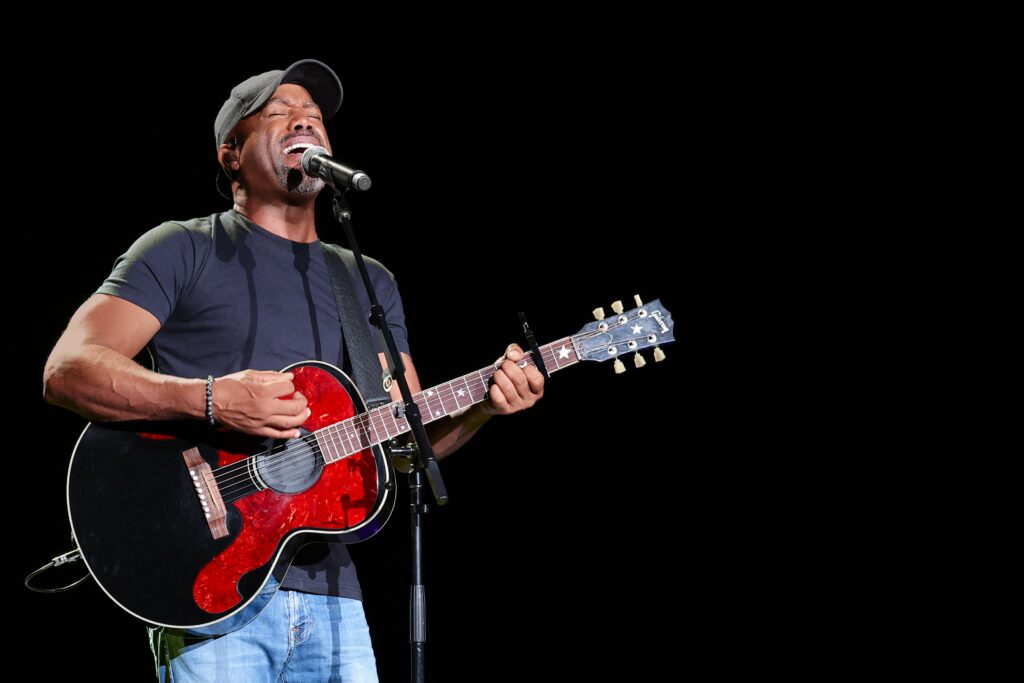 Both Wagon Wheels Rolling into Yorkshire Post image 2 Image name Darius Rucker at O2 Academy Leeds Leeds the 2 image from the post Both Wagon Wheels Rolling into Yorkshire in Yorkshire.com.