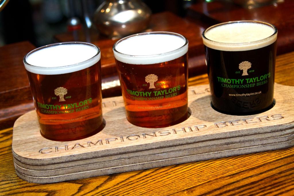 Shops & Shopping in Haworth Page image 7 Image name beers at the fleece haworth yorkshire the 6 image from the post Shops & Shopping in Haworth in Yorkshire.com.