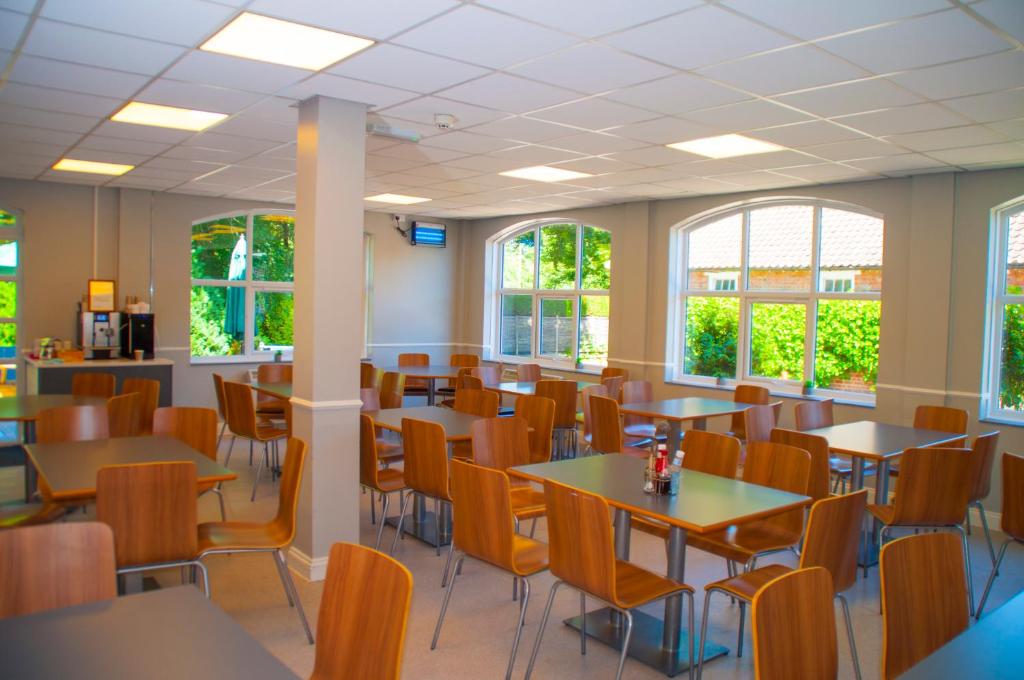 Image name dining room stableside hostel york racecourse the 1 image from the post Stableside at York Racecourse in Yorkshire.com.