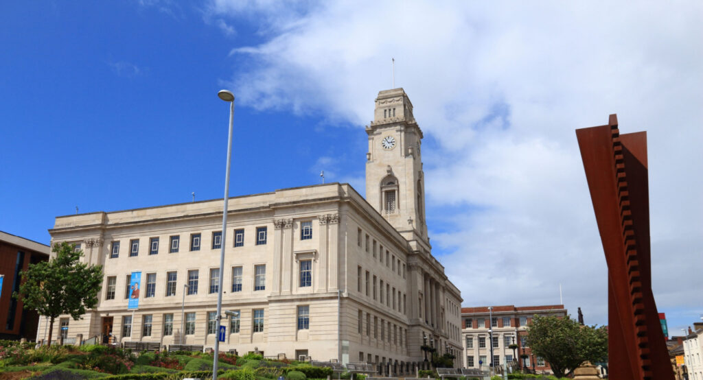 Barnsley Page image 26 Image name barnsley town hall yorkshire the 18 image from the post Barnsley in Yorkshire.com.