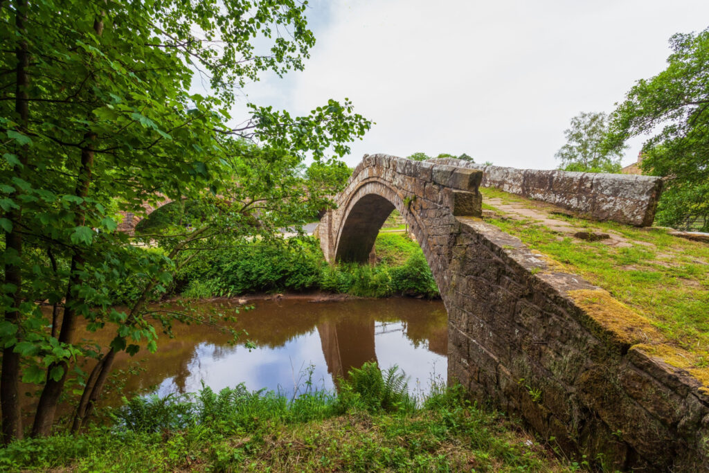Walk: Eskdale Post image 2 Image name beggars bridge eskdale north york moors yorkshire the 2 image from the post Walk: Eskdale in Yorkshire.com.