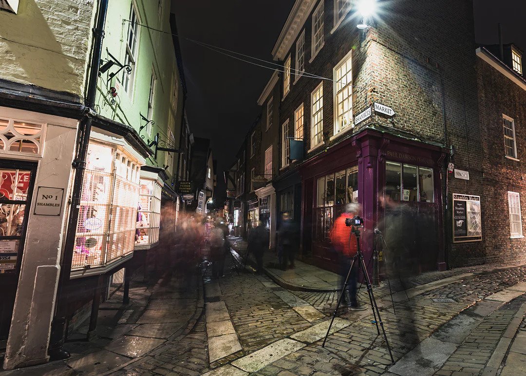 Image name rich bunce photograph york at night the 11 image from the post Night Photo Walk in York in Yorkshire.com.