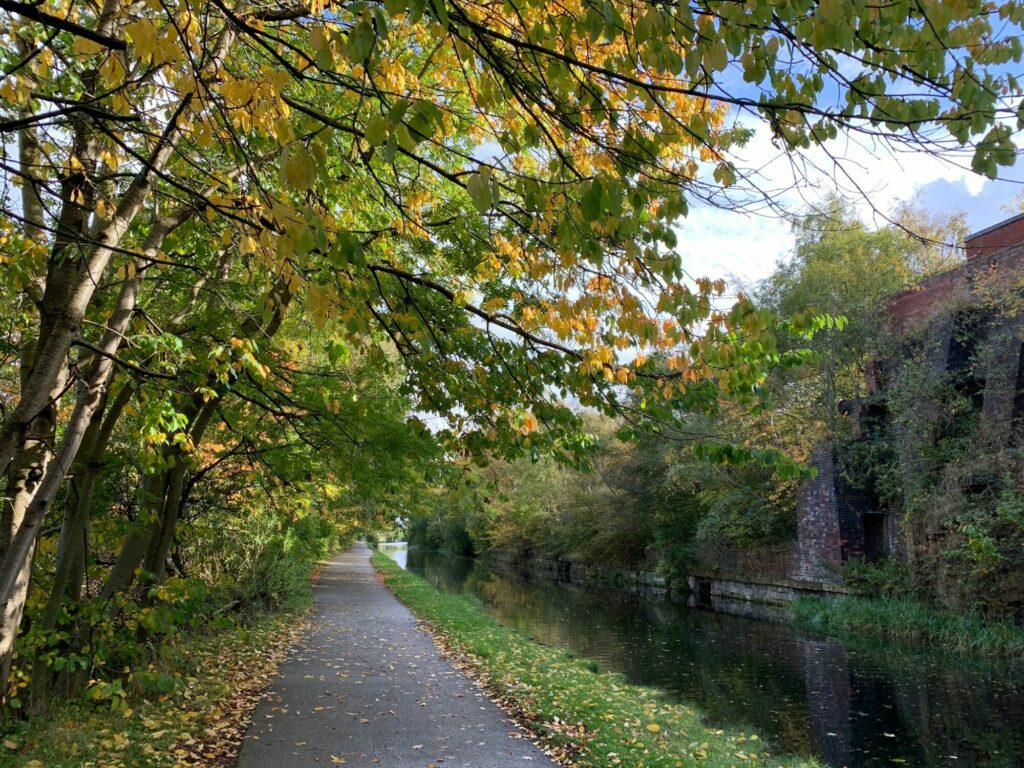 Walk: Armley to Kirkstall Bridge Post image 1 Image name armley to kirkstall bridge west yorkshire the 1 image from the post Walk: Armley to Kirkstall Bridge in Yorkshire.com.