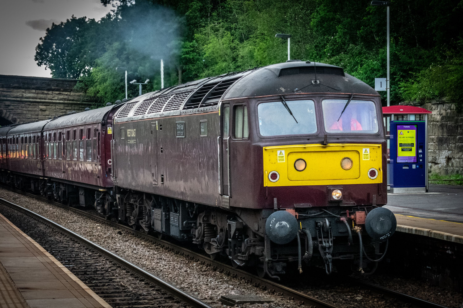 Image name diesel train moorthorpe station south kirby south elmsall west yorkshire the 5 image from the post Moorthorpe in Yorkshire.com.