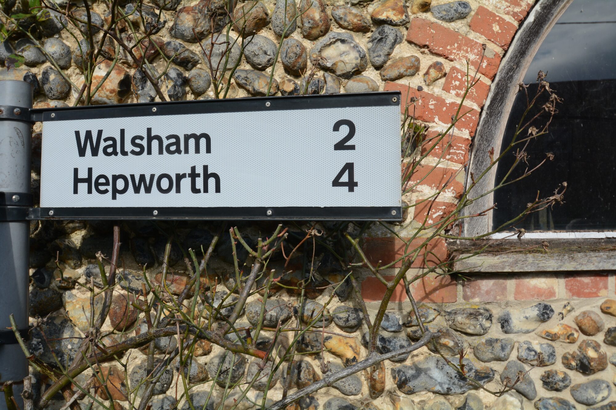 Image name hepworth west yorkshire road sign the 25 image from the post Hepworth, West Yorkshire in Yorkshire.com.