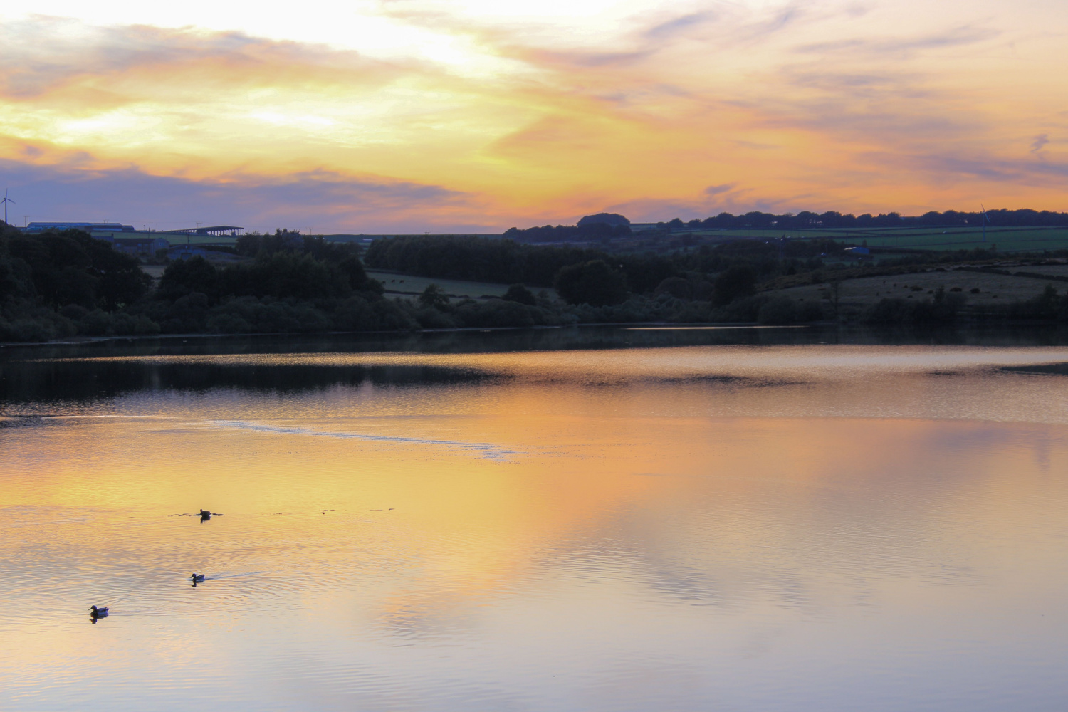 Image name ingbirchworth reservoir west yorkshire the 12 image from the post Lower Cumberworth in Yorkshire.com.