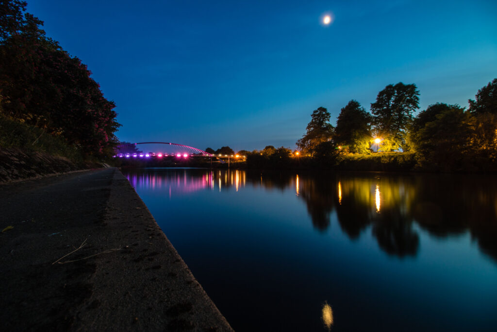 Walk: Waterfront walk in York Post image 2 Image name millenium bridge york night time yorkshire the 2 image from the post Walk: Waterfront walk in York in Yorkshire.com.