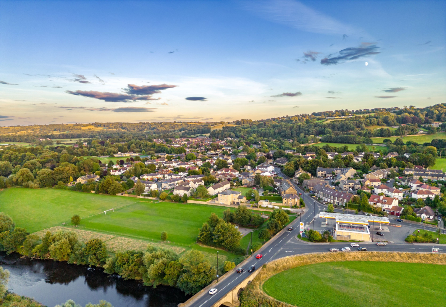 Image name pool in wharfedale river wharfe west yorkshire aerial view the 1 image from the post Pool-in-Wharfedale in Yorkshire.com.