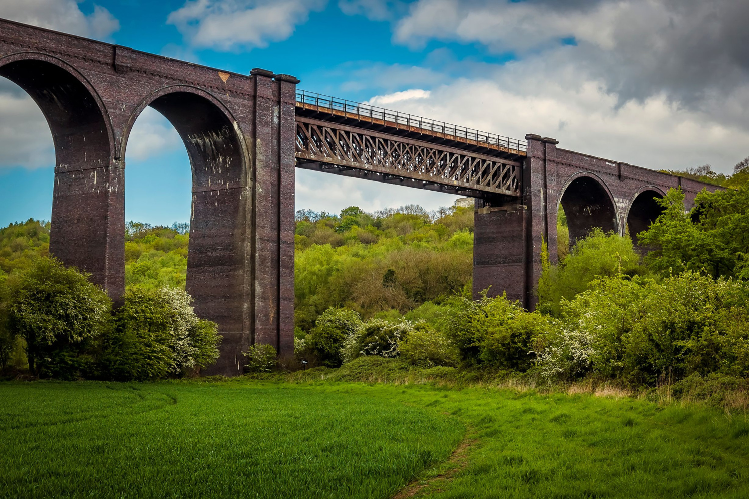 Image name conisbrough viaduct south yorkshire the 11 image from the post Conisbrough in Yorkshire.com.