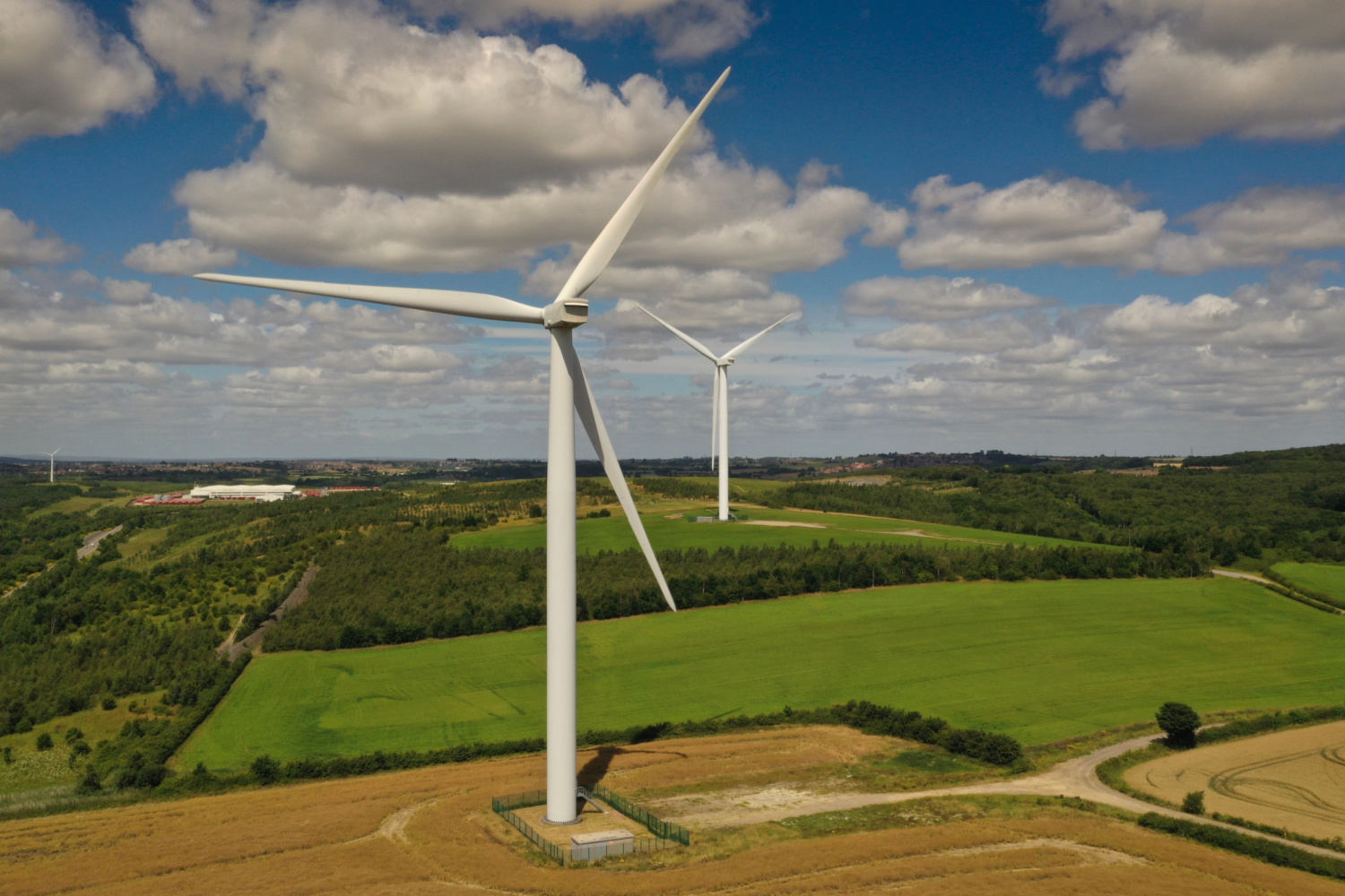 Image name grimethorpe wind turbines barnsley south yorkshire the 29 image from the post Grimethorpe in Yorkshire.com.