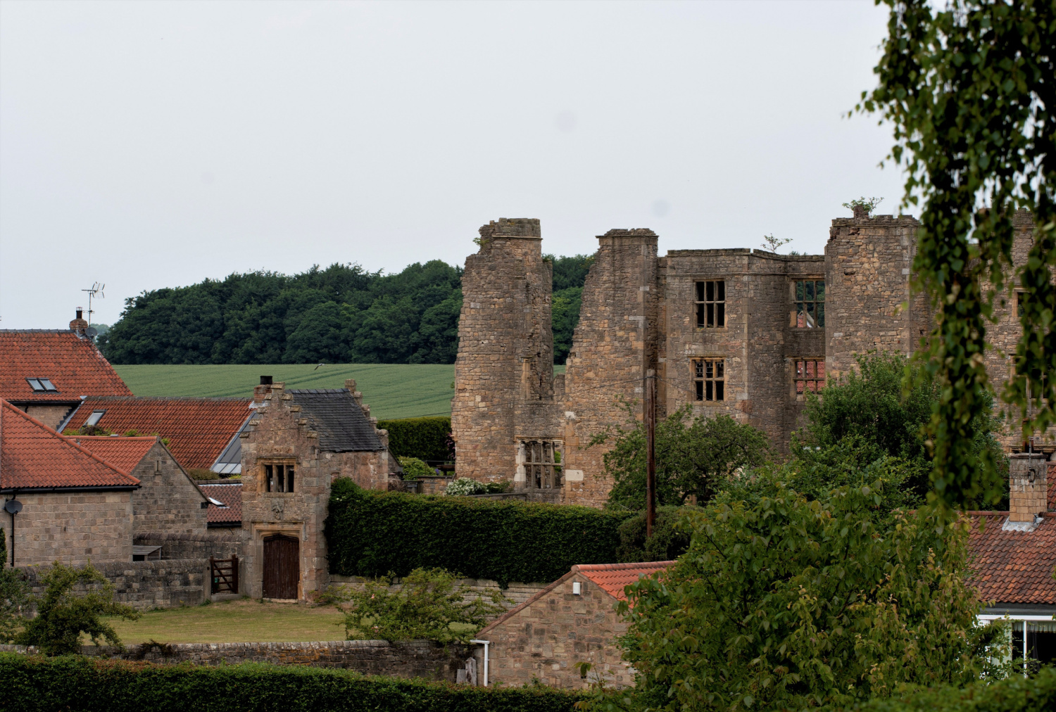Image name thorpe salvin old hall rotherham south yorkshire the 20 image from the post Thorpe Salvin in Yorkshire.com.